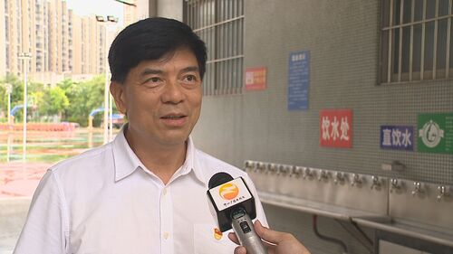 赛酷体育水润民生）华侨中学高中部给水管改制工程启动(图1)